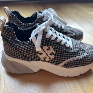 Tory Burch Sneakers